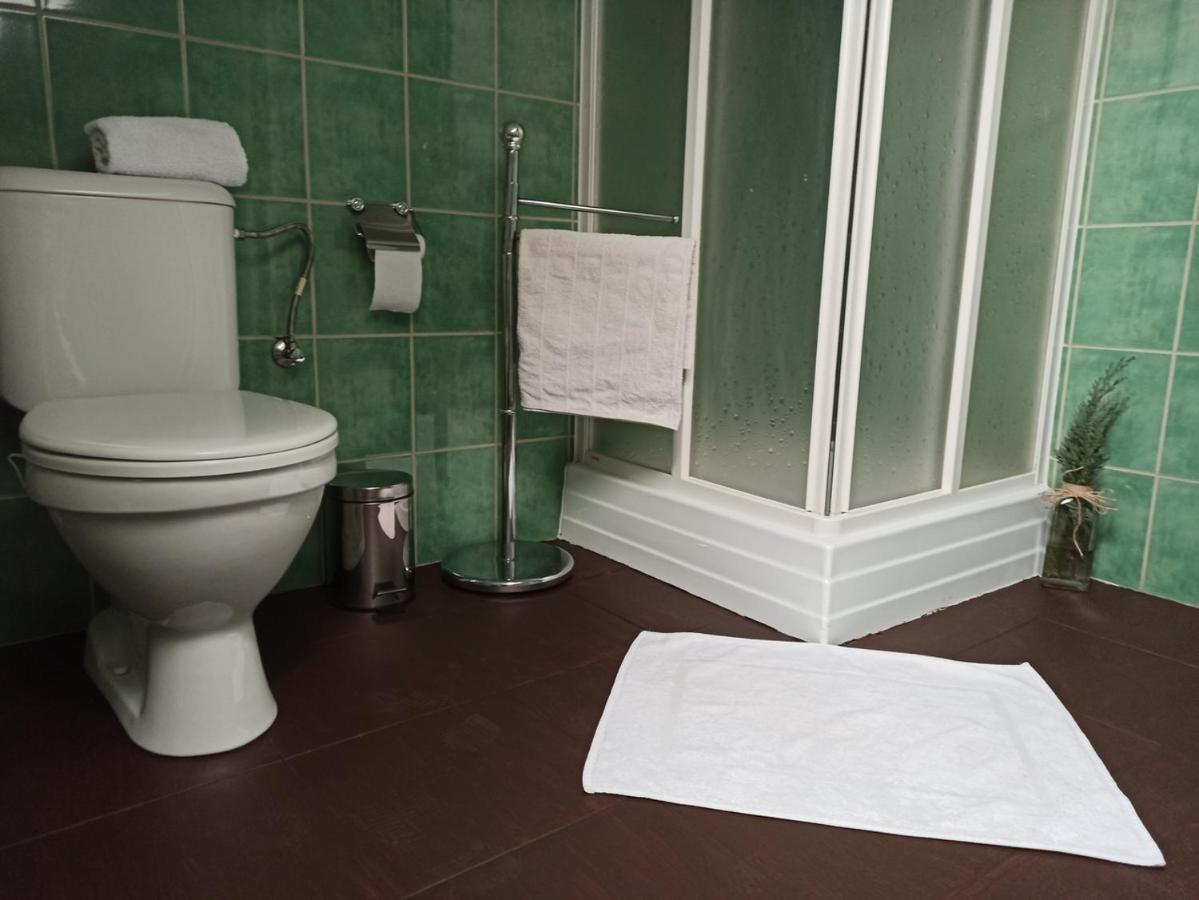 Ubytování Nové Hrady 111 - apartmány Žiaková Exterior foto