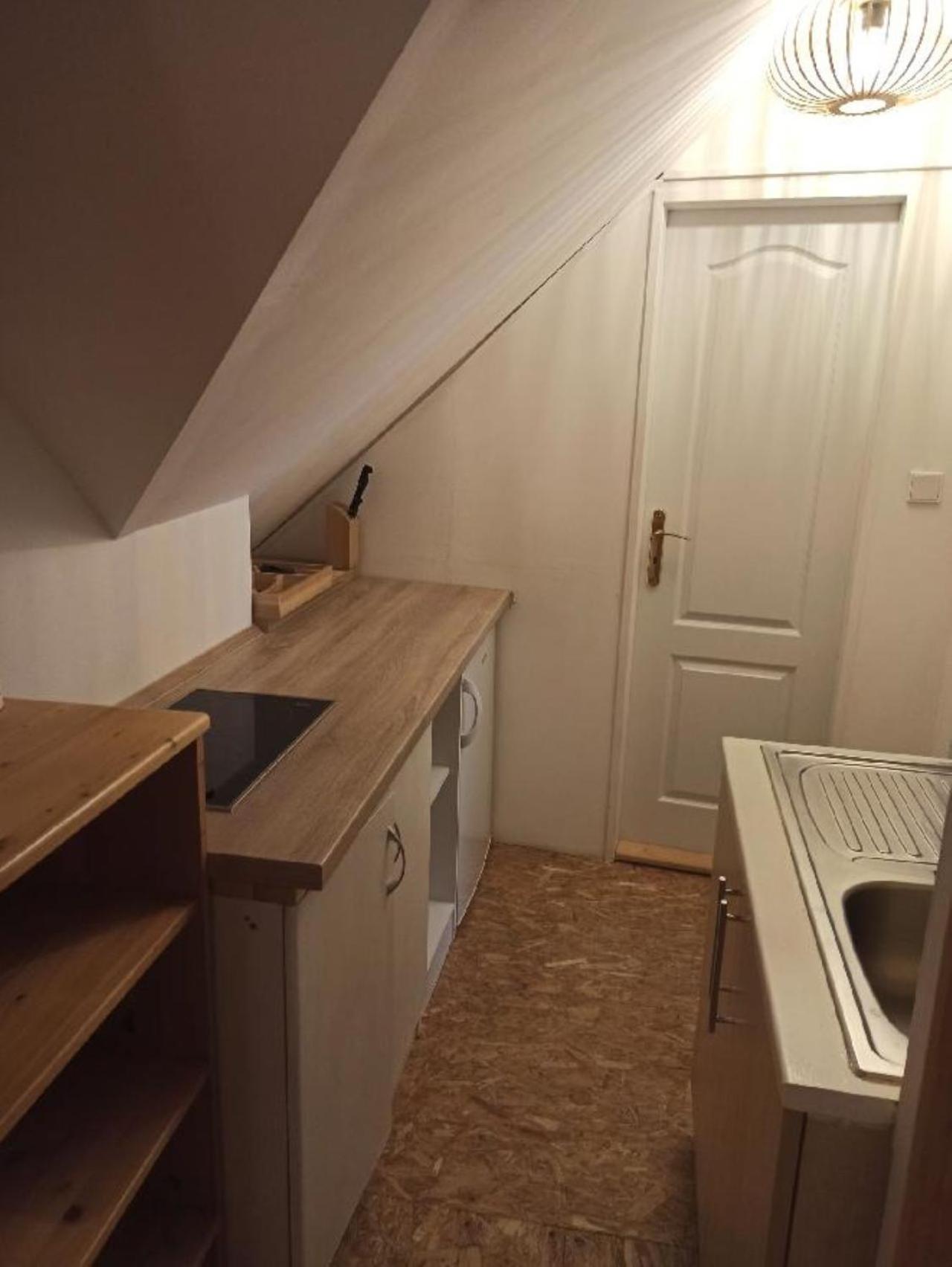 Ubytování Nové Hrady 111 - apartmány Žiaková Exterior foto